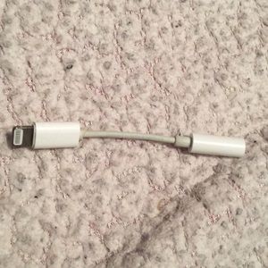 Apple dongle